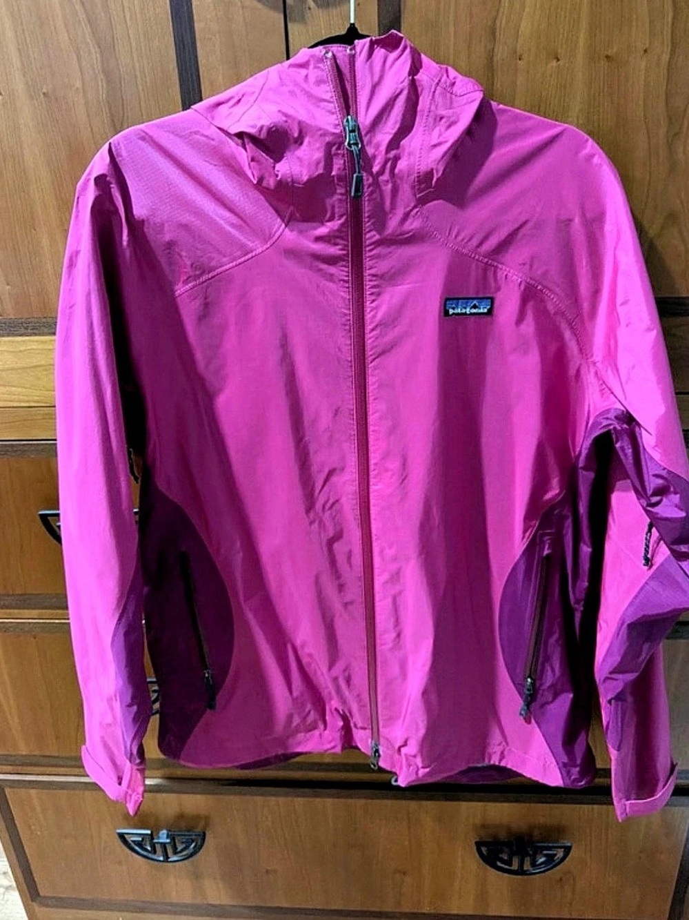 Patagonia Torrentshell 3L Rain Jacket Pink Large
